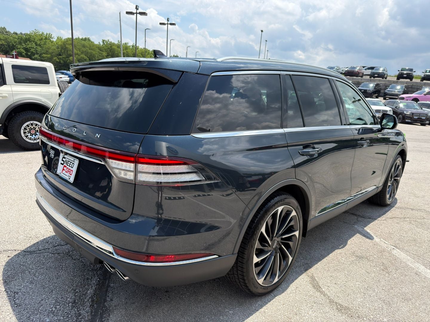 2023 Lincoln Aviator Reserve