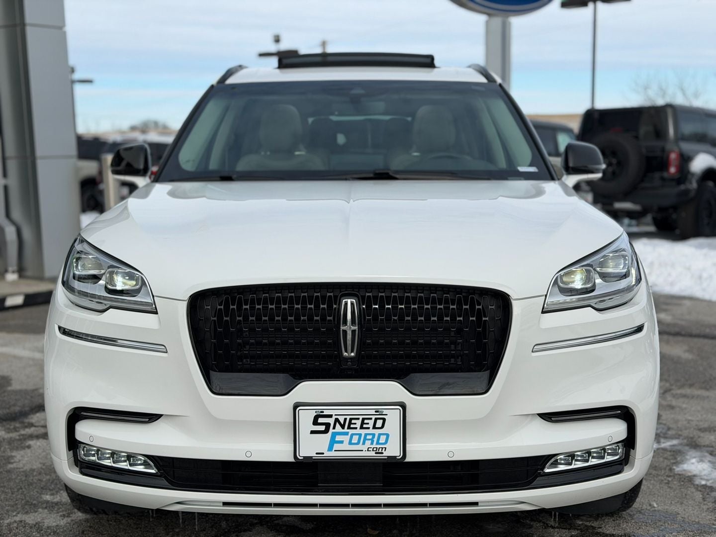 Used 2024 Lincoln Aviator Reserve with VIN 5LM5J7XC2RGL02320 for sale in Kansas City