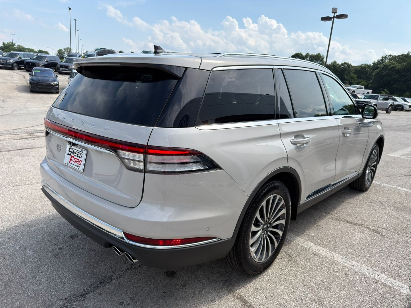2024 Lincoln Aviator Reserve