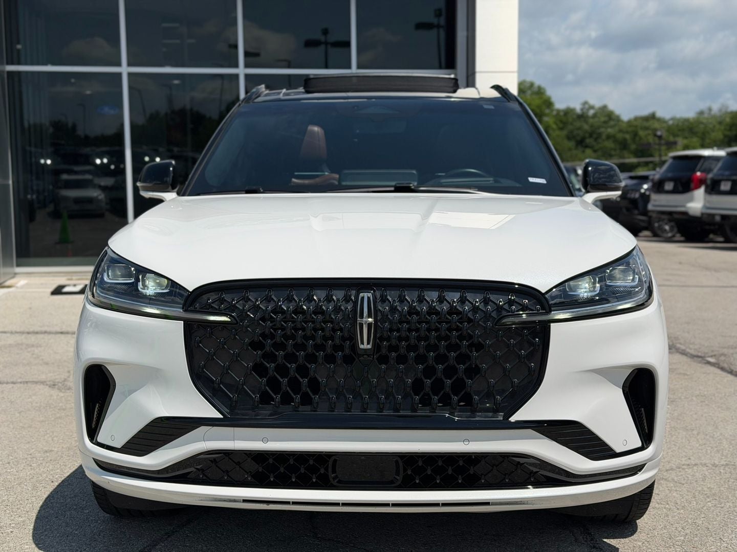 Used 2025 Lincoln Aviator Reserve with VIN 5LM5J7XCXSGL19775 for sale in Kansas City