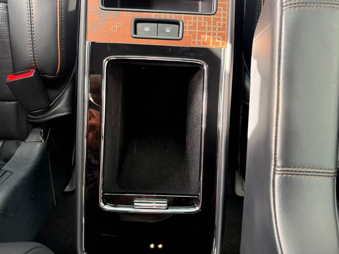 2025 Lincoln Aviator Black Label