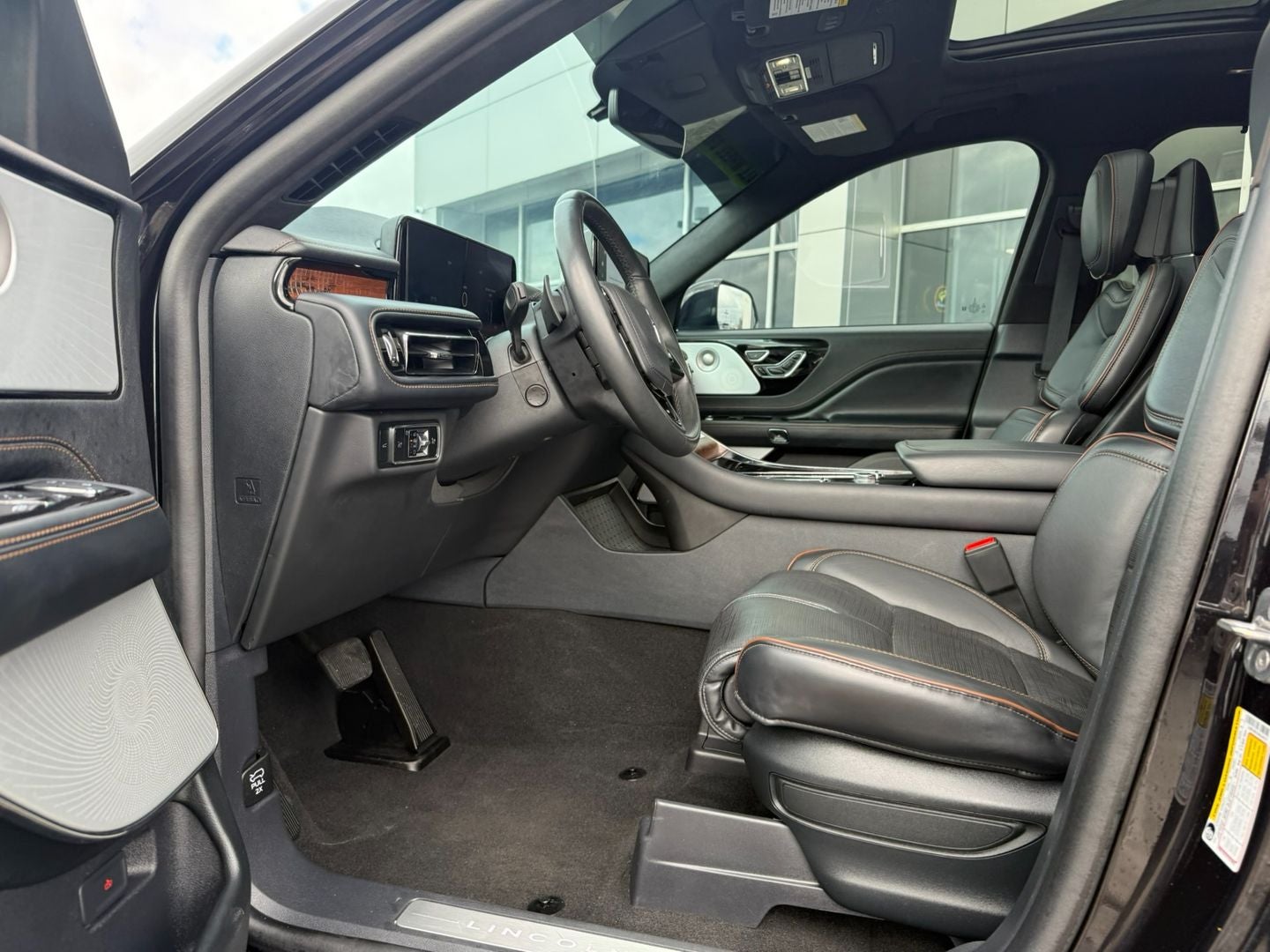 2025 Lincoln Aviator Black Label