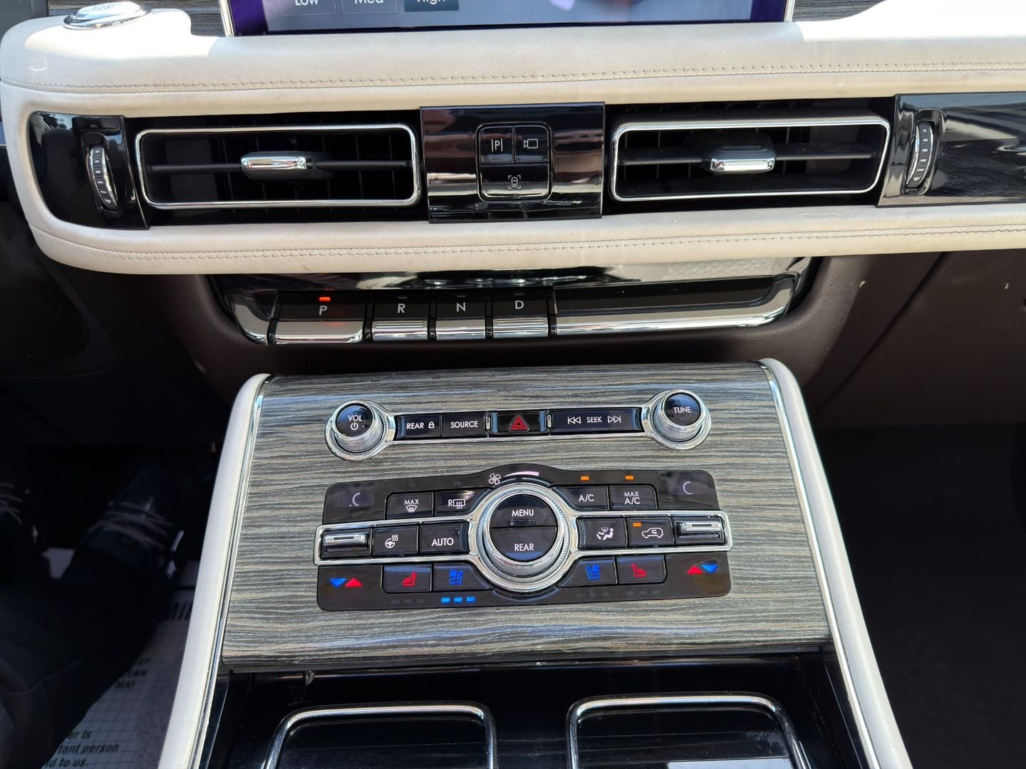 2020 Lincoln Aviator Black Label