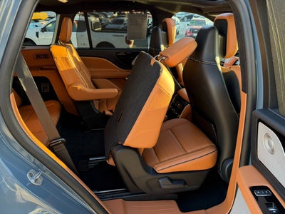 2025 Lincoln Aviator Black Label