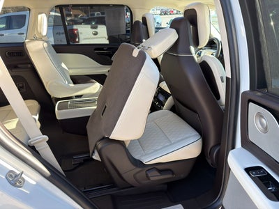 2022 Lincoln Aviator Black Label