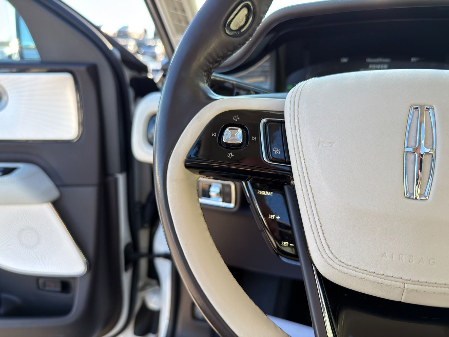 2022 Lincoln Aviator Black Label