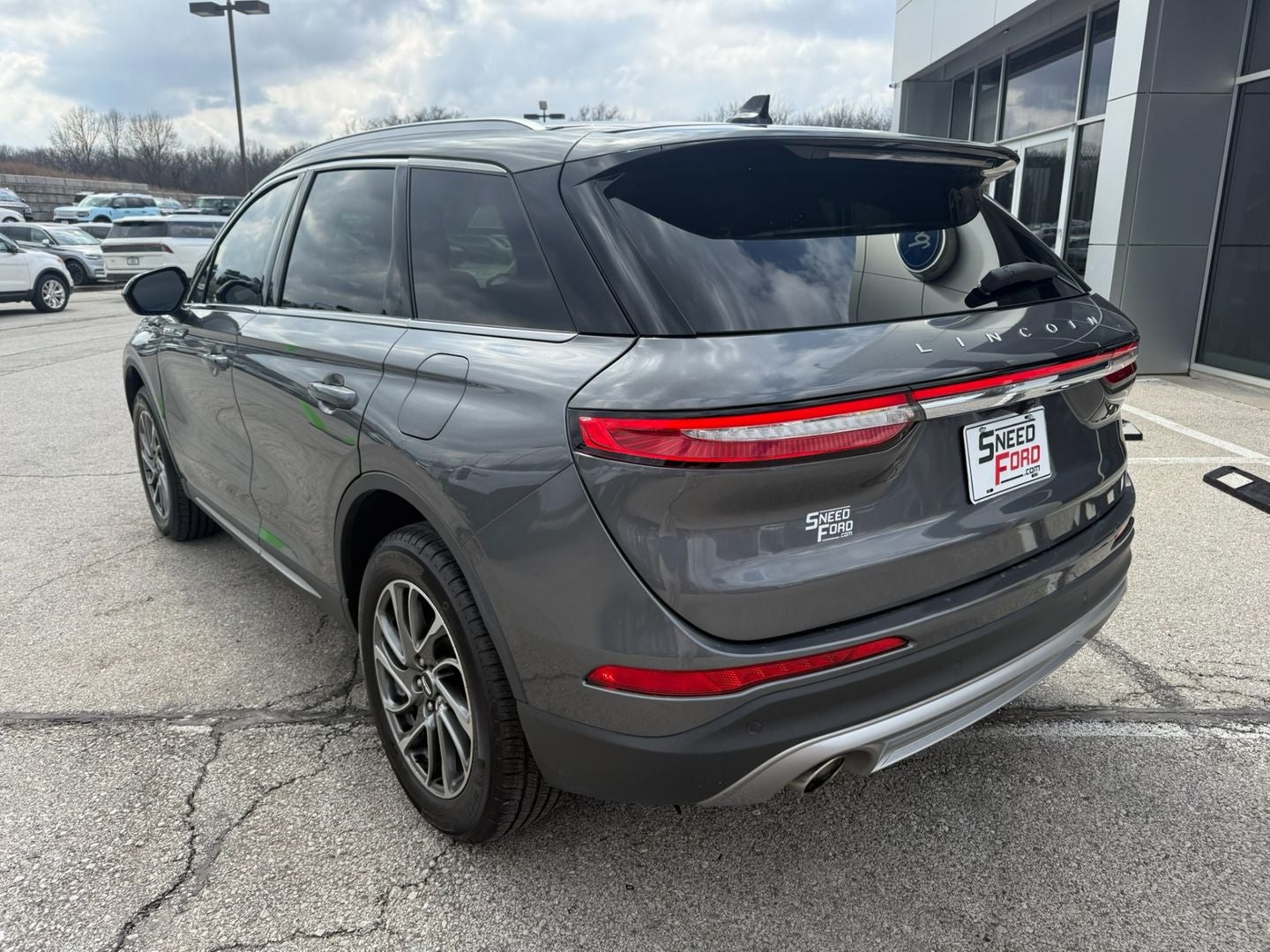 2022 Lincoln Corsair Standard