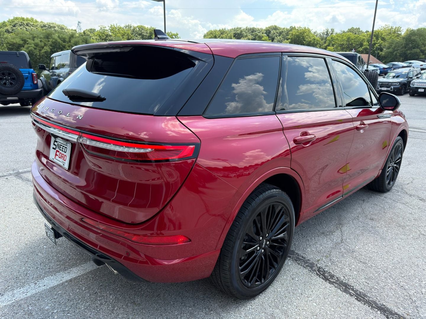 2023 Lincoln Corsair Standard