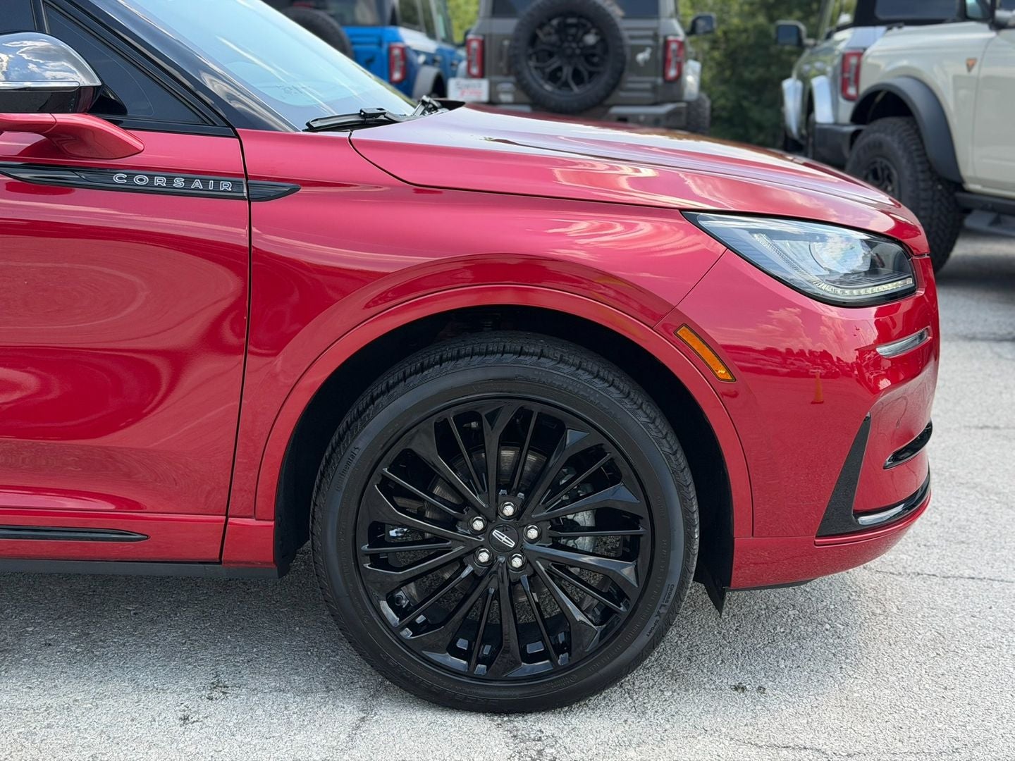 2023 Lincoln Corsair Standard