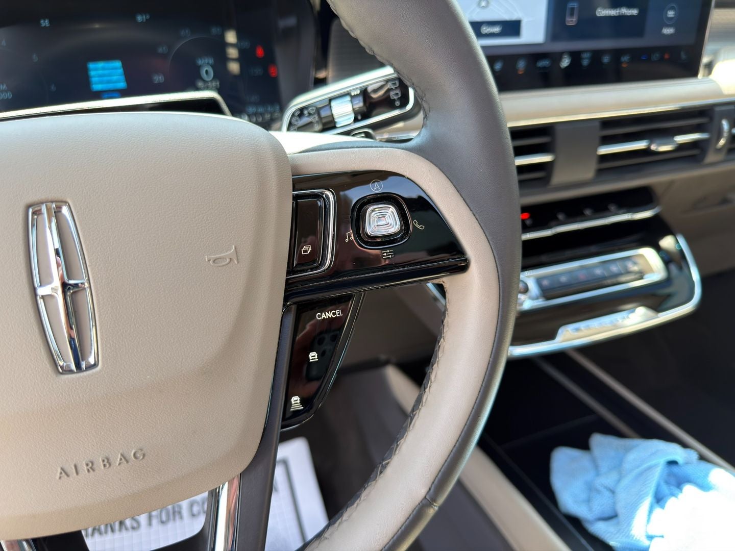 2023 Lincoln Corsair Standard