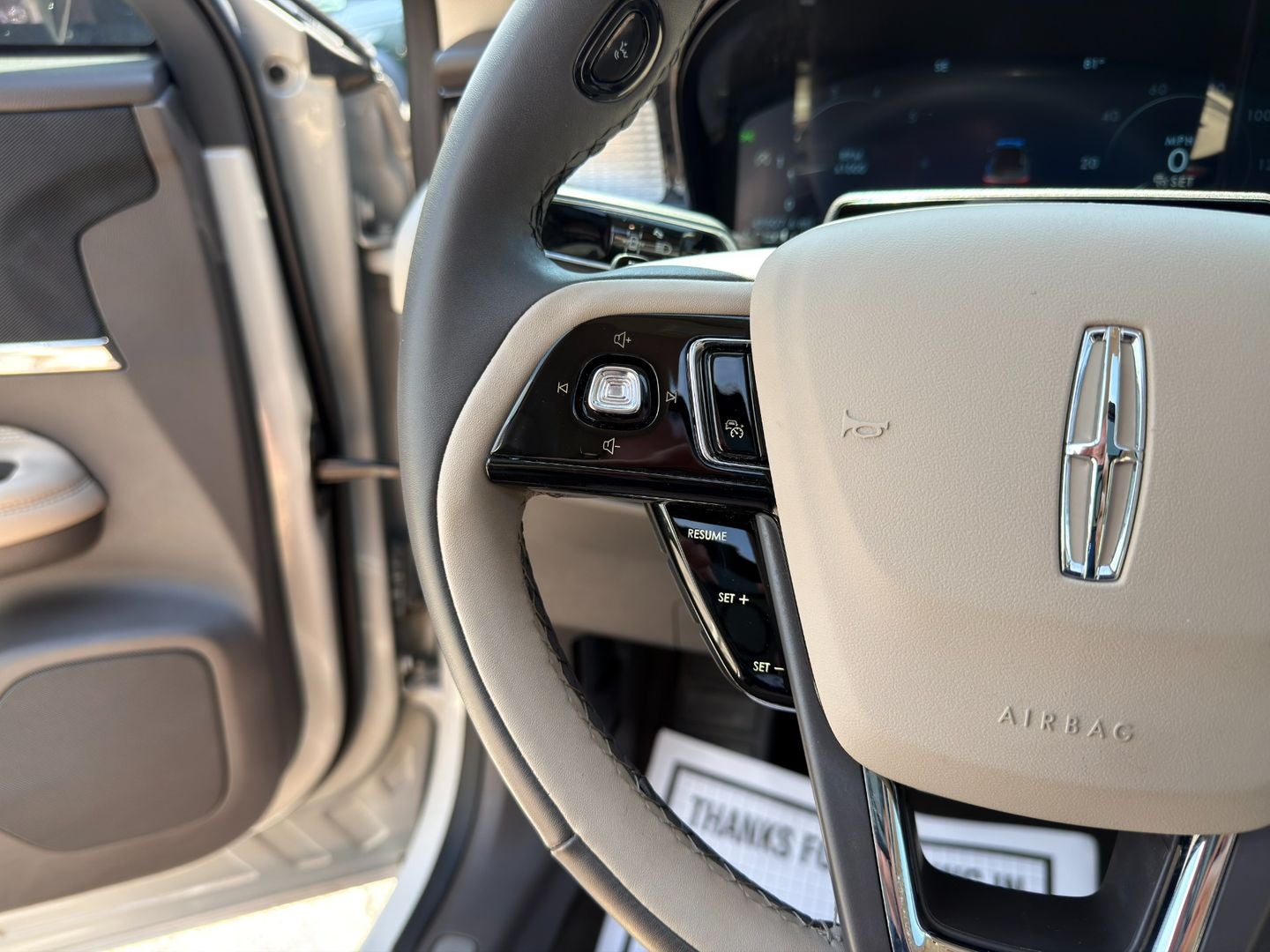 2023 Lincoln Corsair Standard
