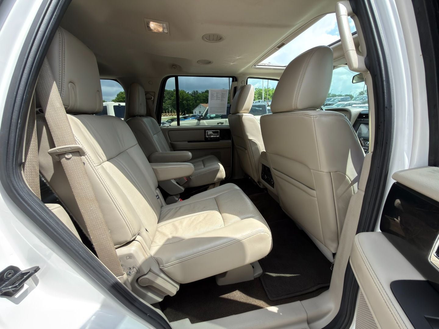 2017 Lincoln Navigator Select