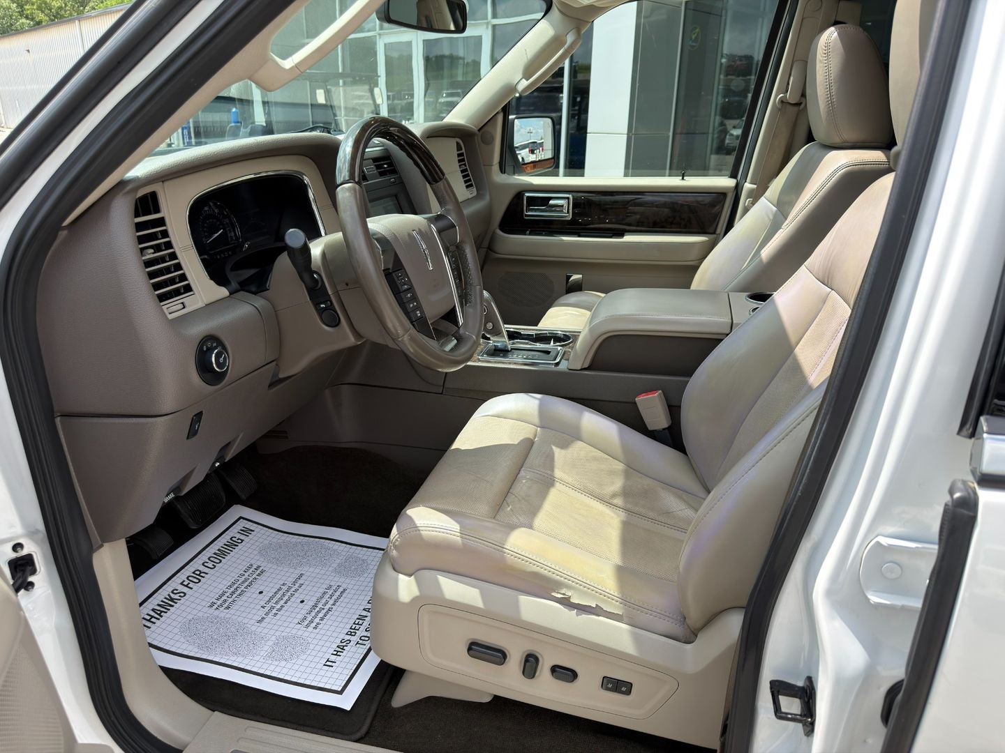 2017 Lincoln Navigator Select