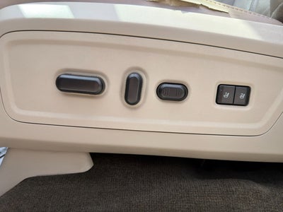 2017 Lincoln Navigator Select