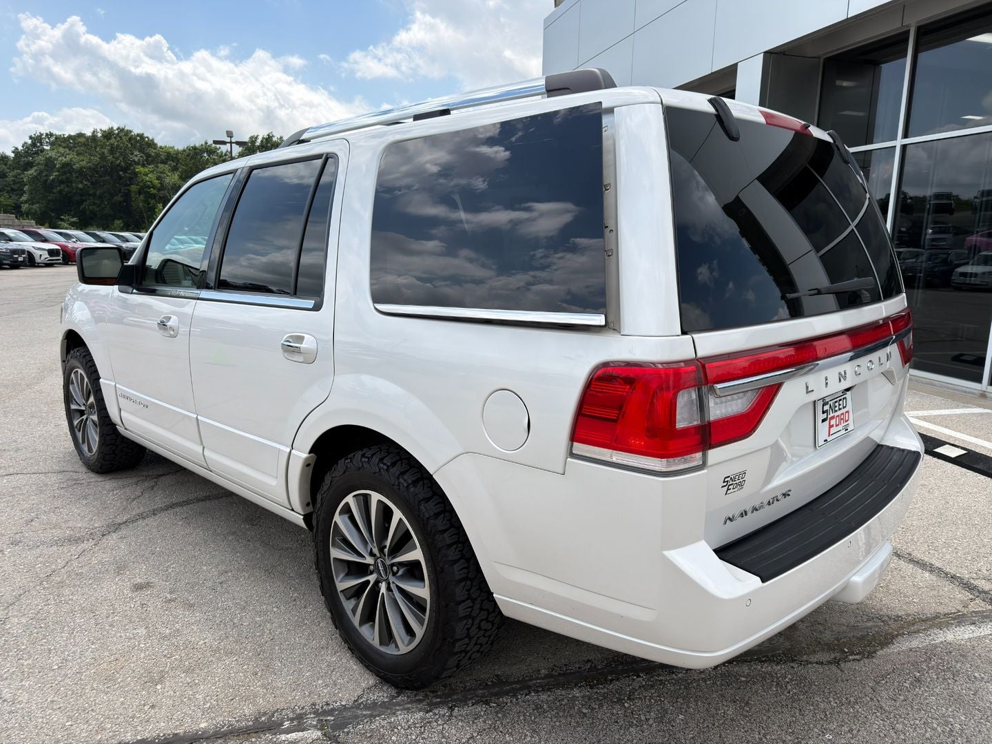 2017 Lincoln Navigator Select