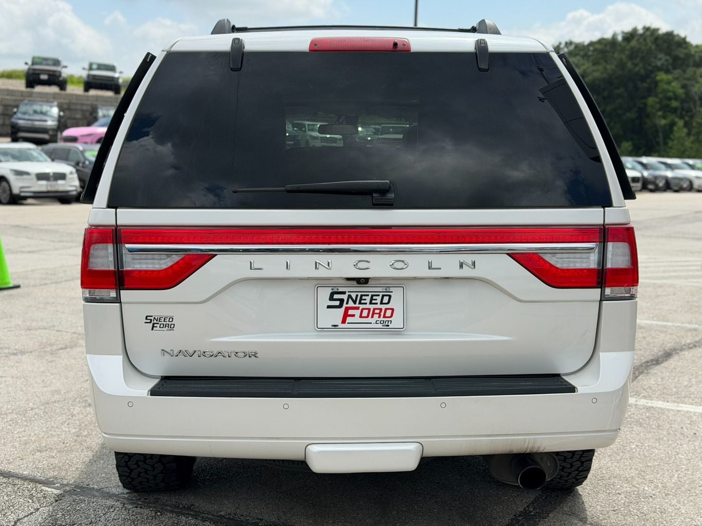 2017 Lincoln Navigator Select
