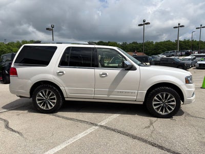 2017 Lincoln Navigator Select