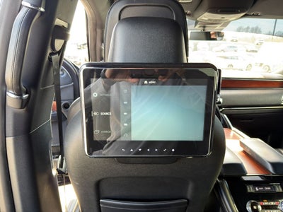 2019 Lincoln Navigator Select