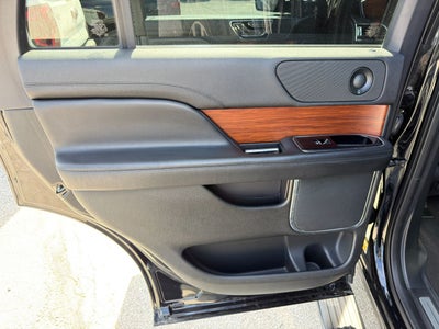 2019 Lincoln Navigator Select