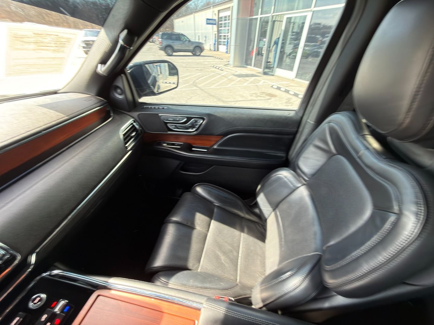 2019 Lincoln Navigator Select