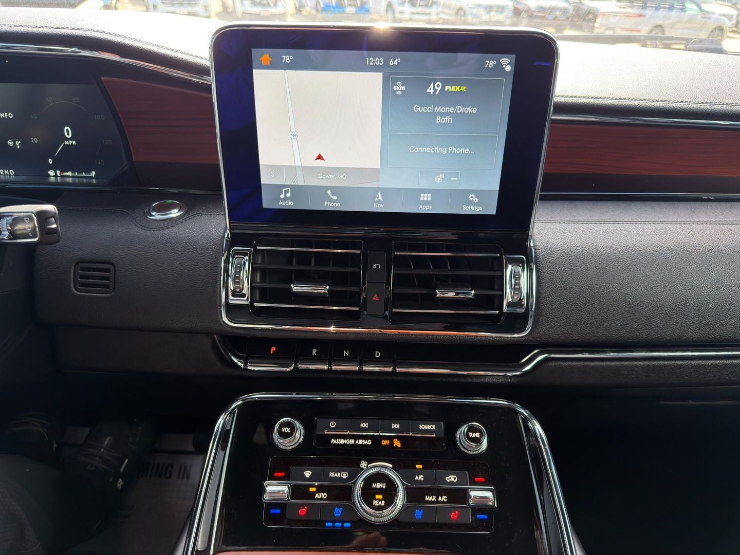 2019 Lincoln Navigator Select