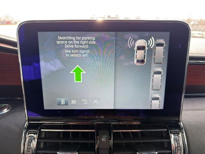 2019 Lincoln Navigator Select