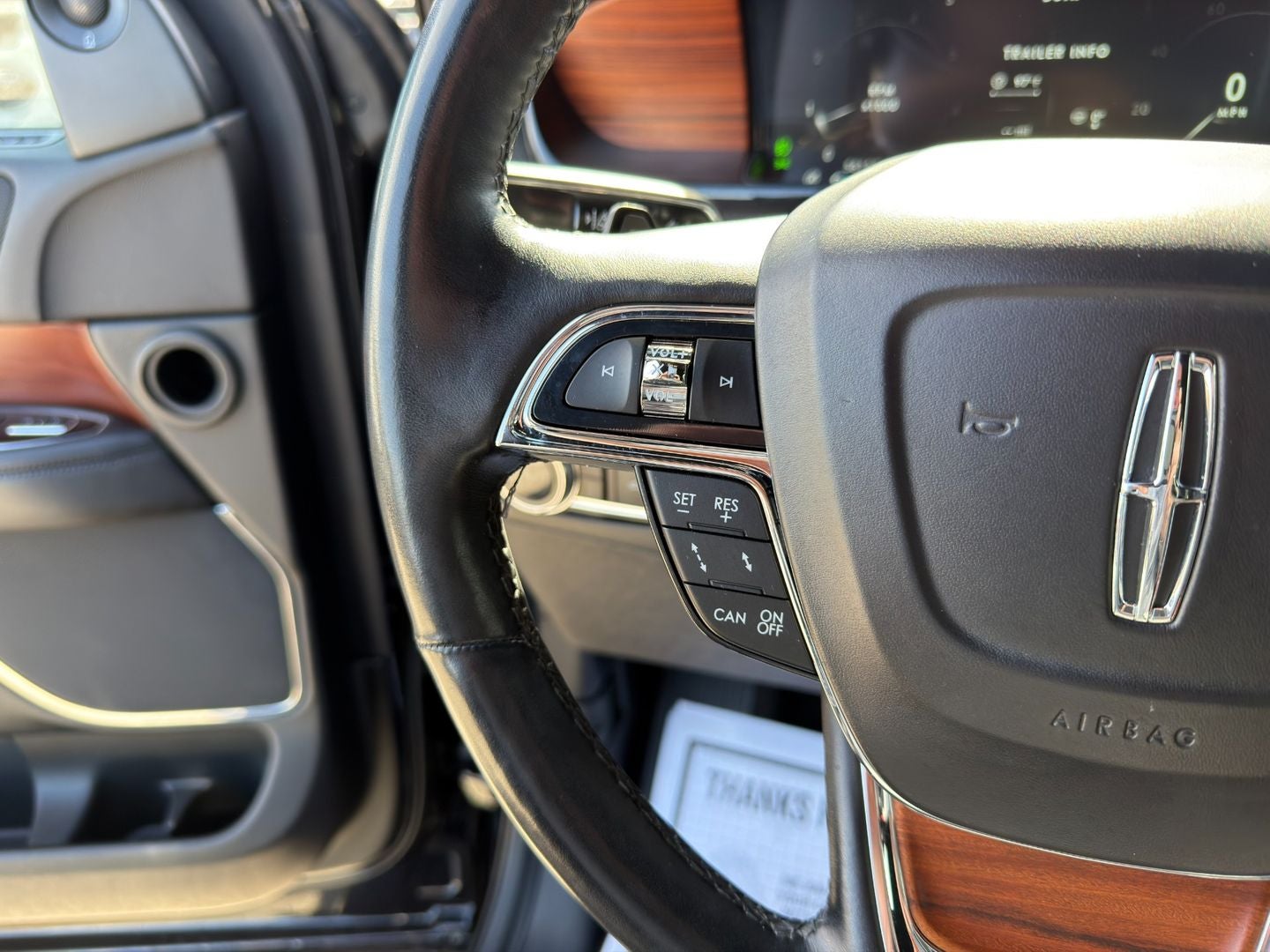 2019 Lincoln Navigator Select