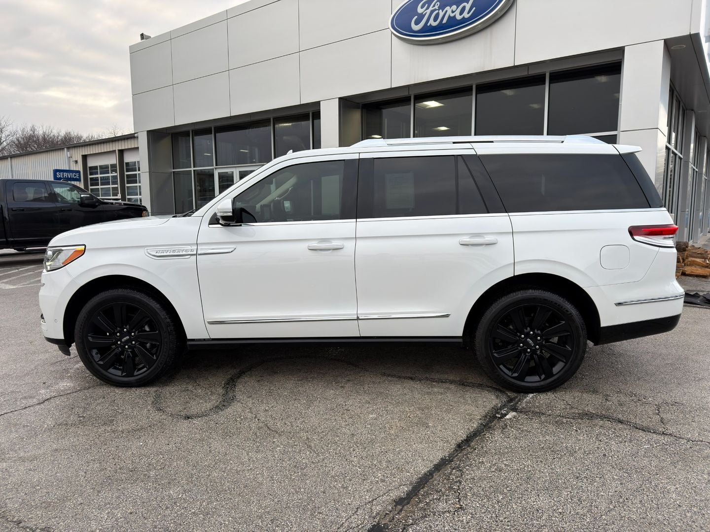 2024 Lincoln Navigator Reserve