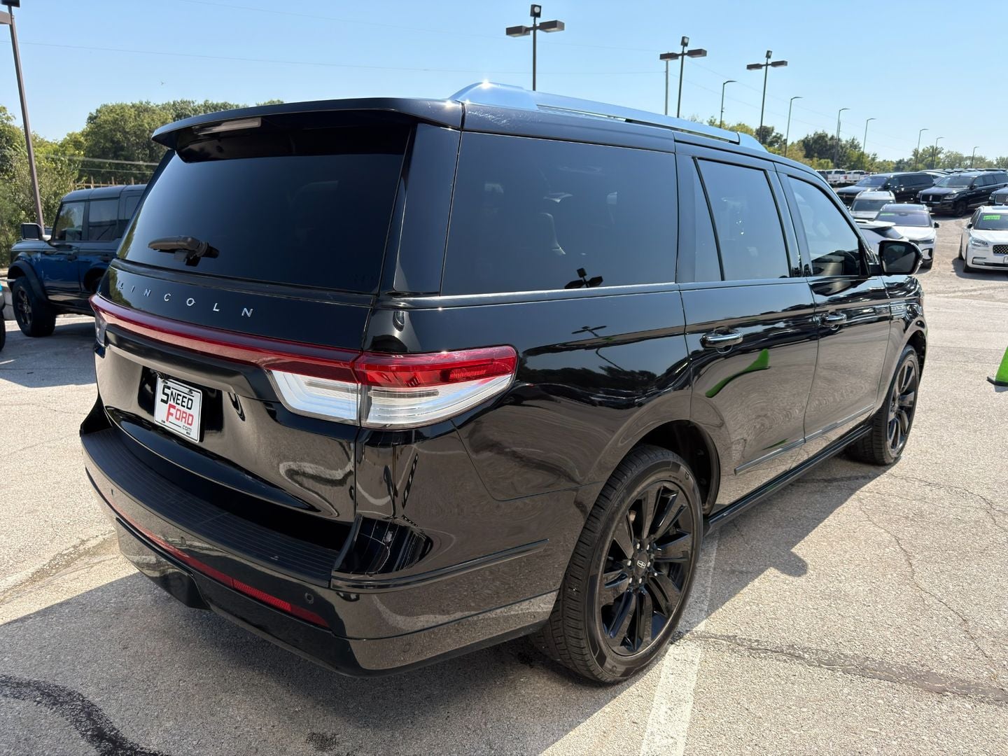 2022 Lincoln Navigator Reserve