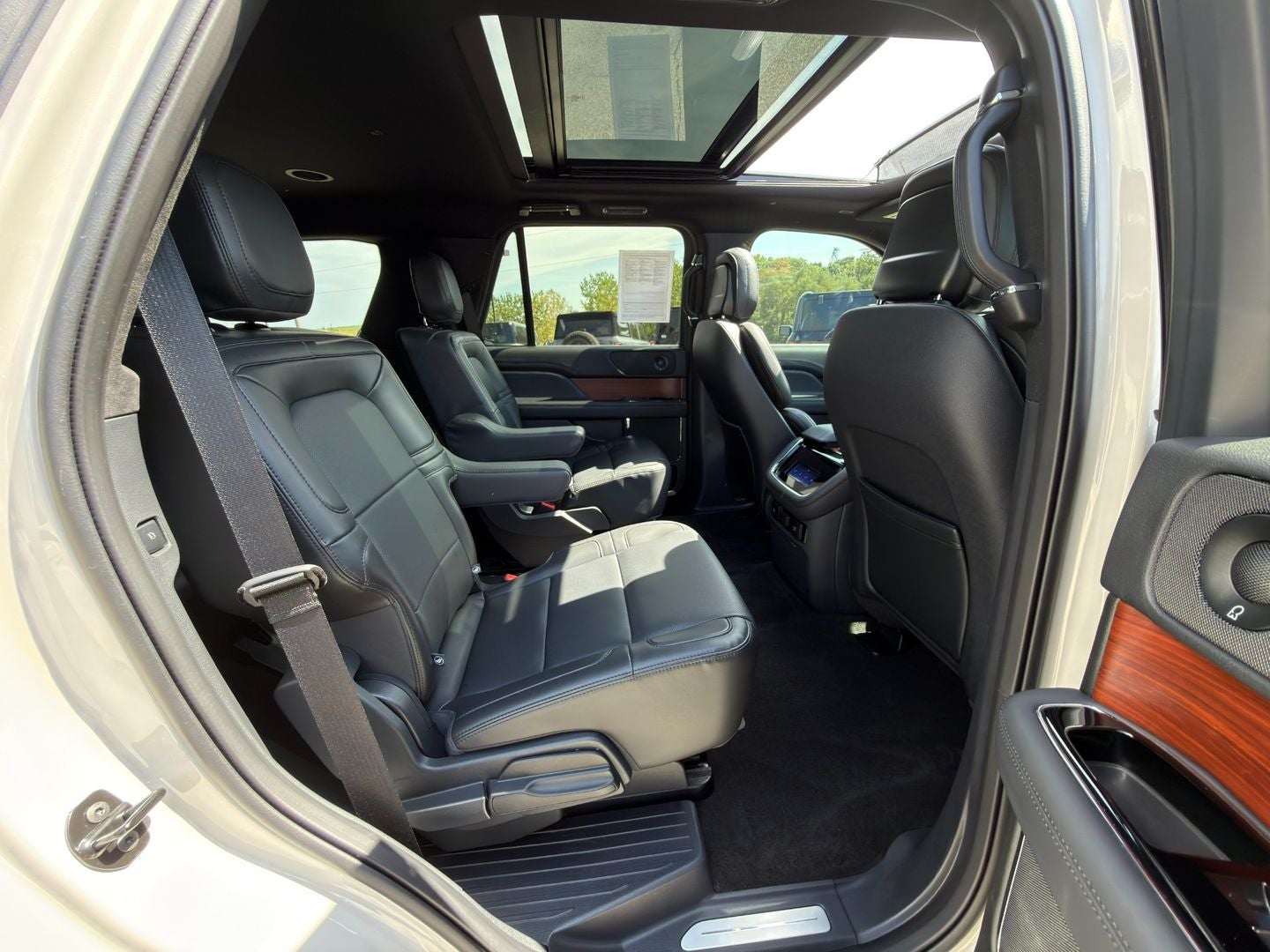 2024 Lincoln Navigator Premiere