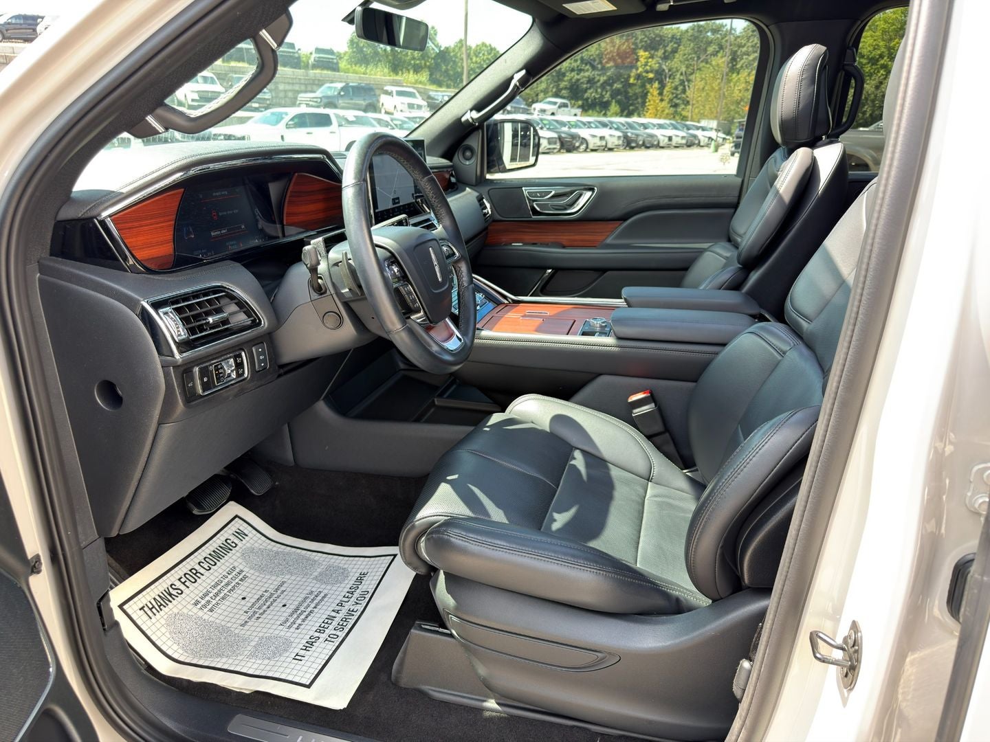 2024 Lincoln Navigator Premiere