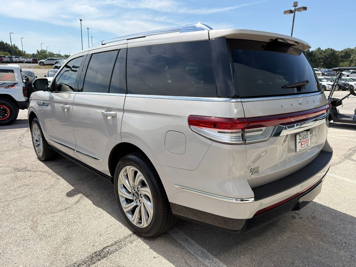 2024 Lincoln Navigator Premiere