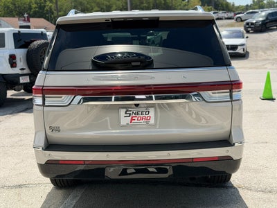 2024 Lincoln Navigator Premiere