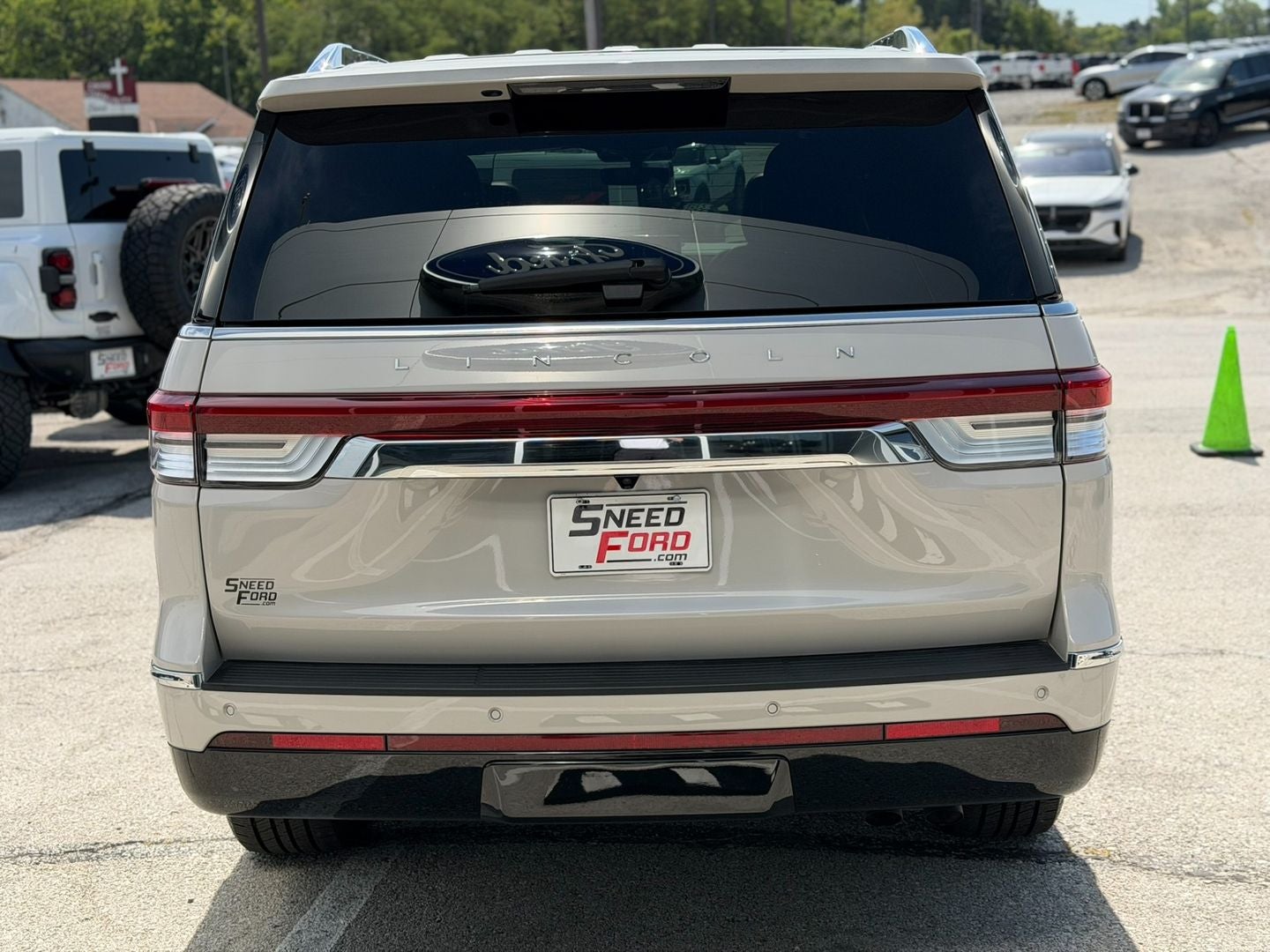 2024 Lincoln Navigator Premiere