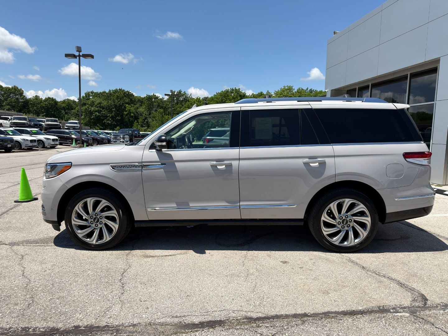 2024 Lincoln Navigator Premiere