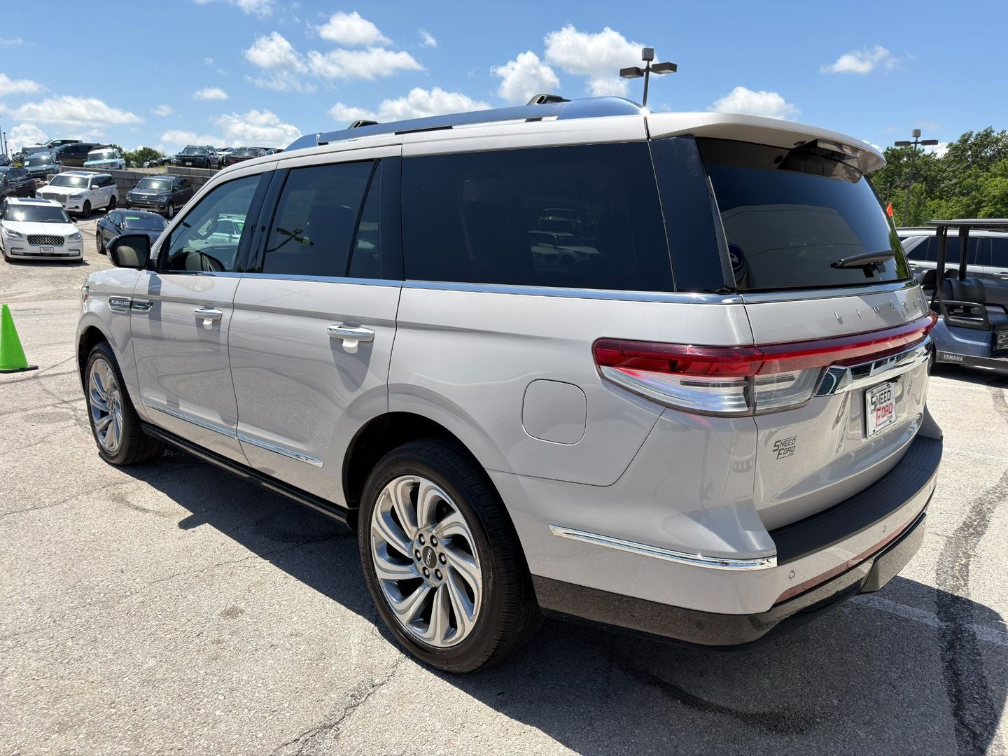 2024 Lincoln Navigator Premiere