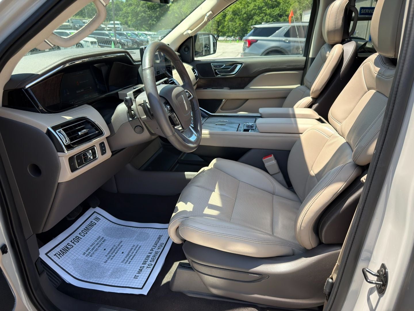 2024 Lincoln Navigator Premiere