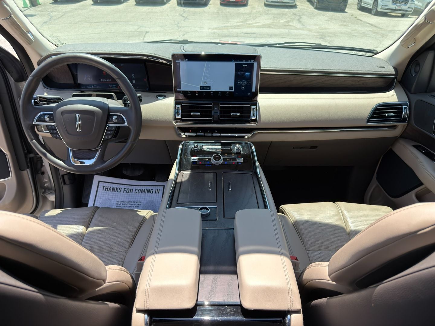 2024 Lincoln Navigator Premiere