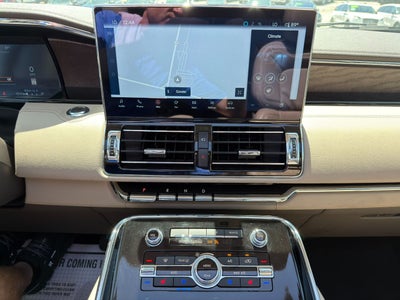2024 Lincoln Navigator Premiere