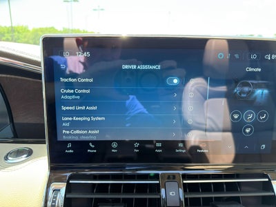 2024 Lincoln Navigator Premiere