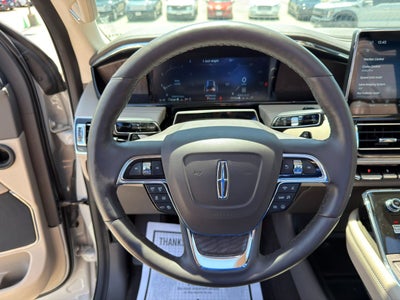 2024 Lincoln Navigator Premiere