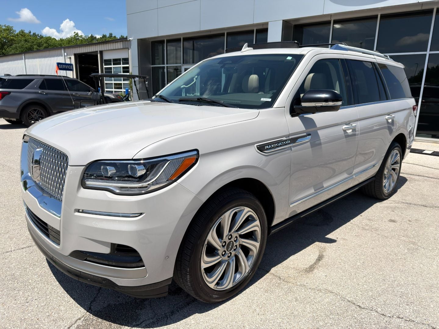 2024 Lincoln Navigator Premiere