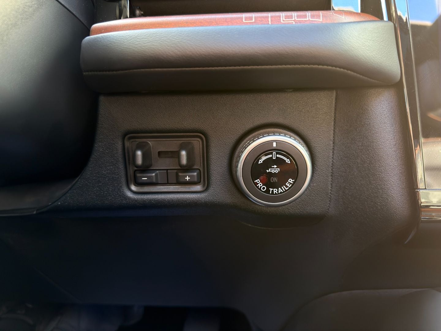 2025 Lincoln Navigator Black Label