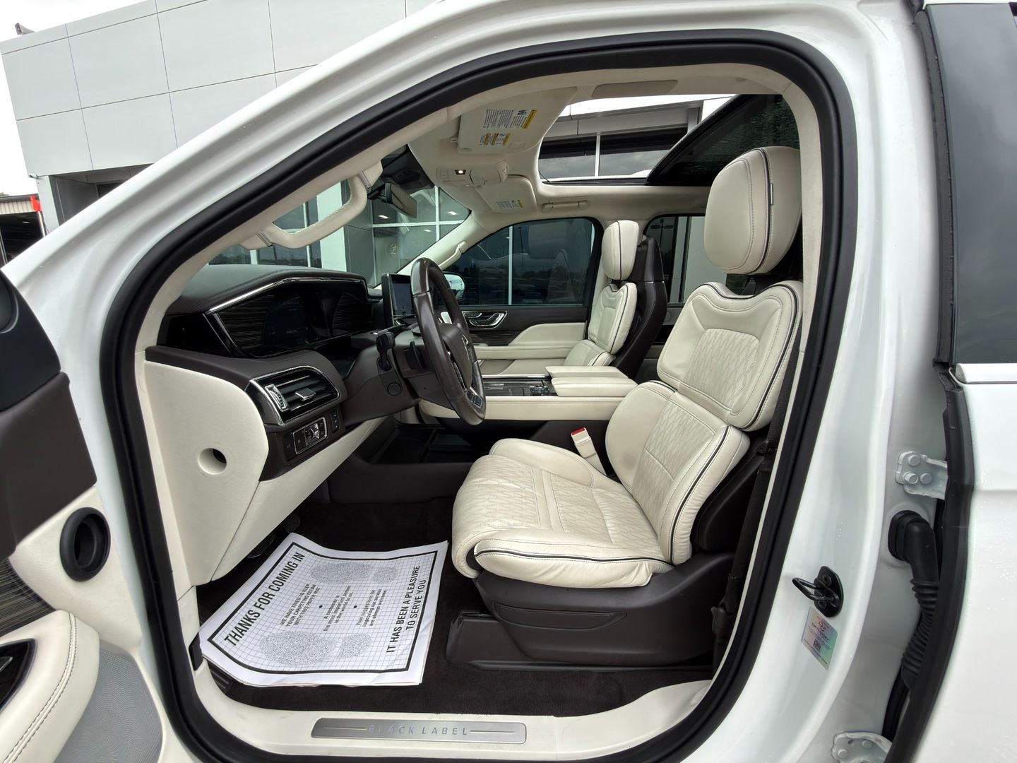 2023 Lincoln Navigator Black Label