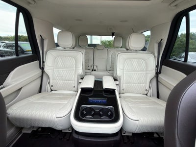 2023 Lincoln Navigator Black Label