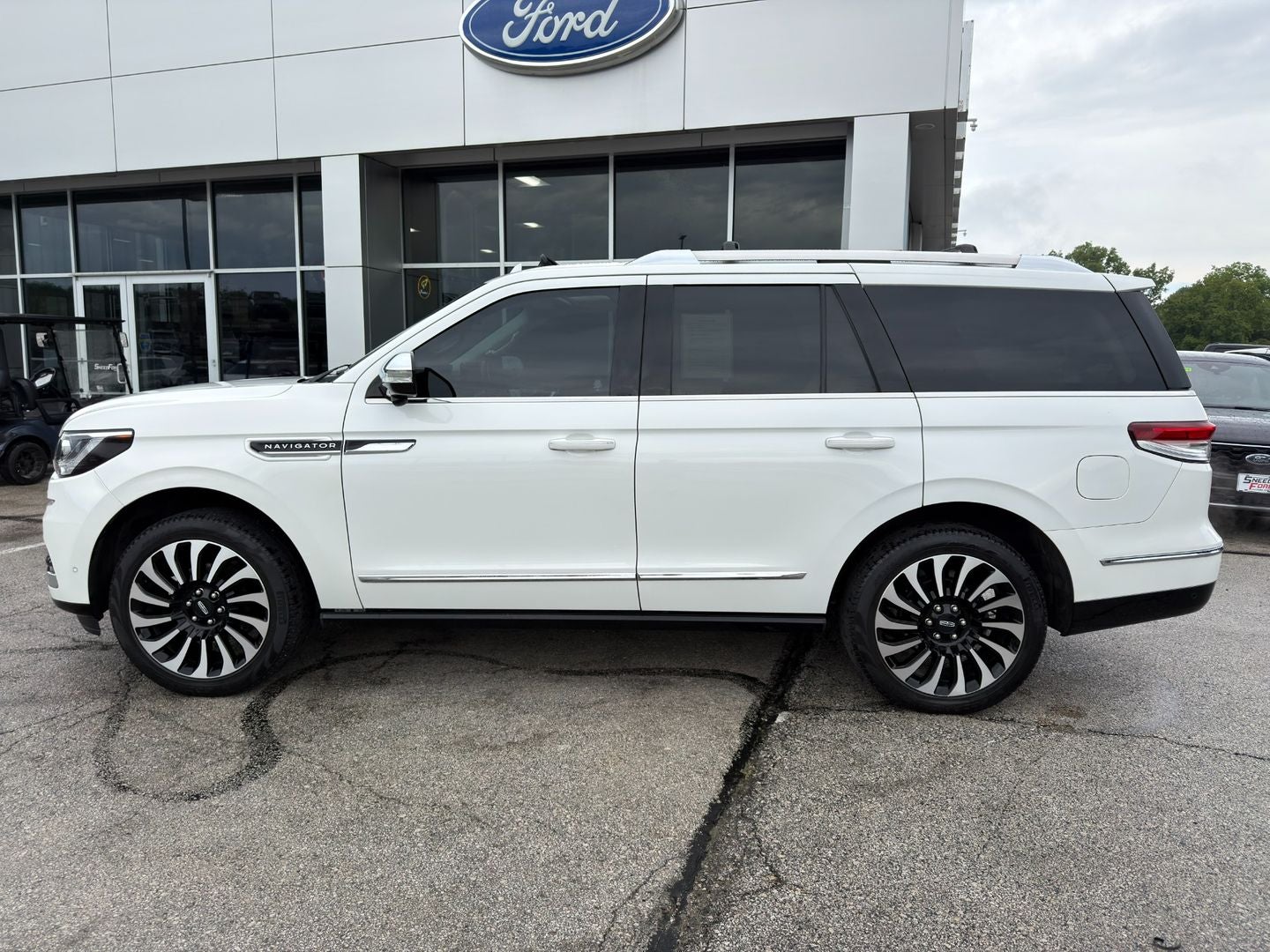 2023 Lincoln Navigator Black Label