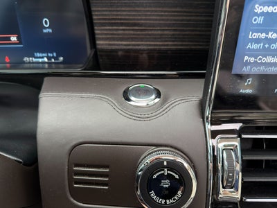 2023 Lincoln Navigator Black Label
