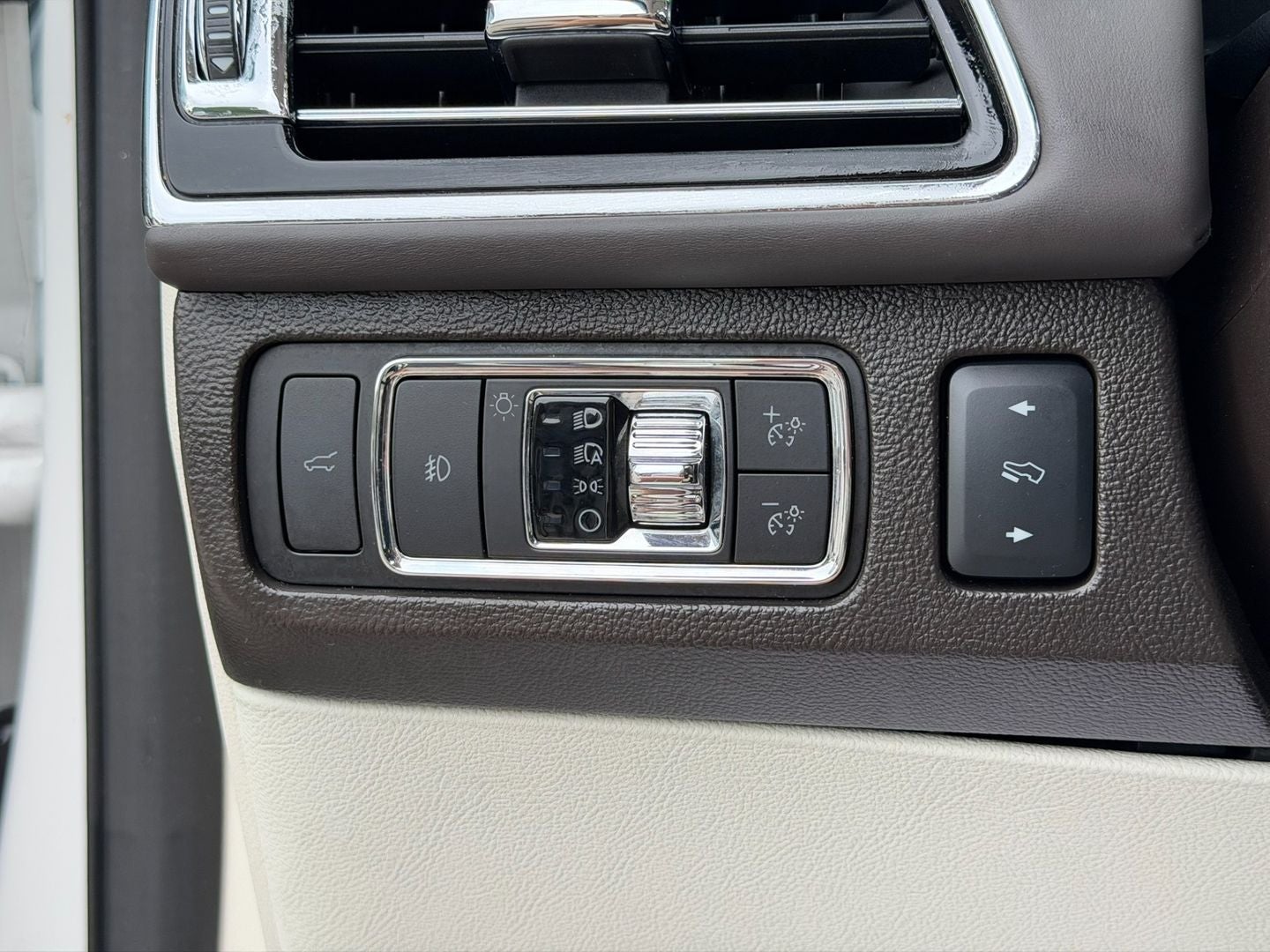 2023 Lincoln Navigator Black Label