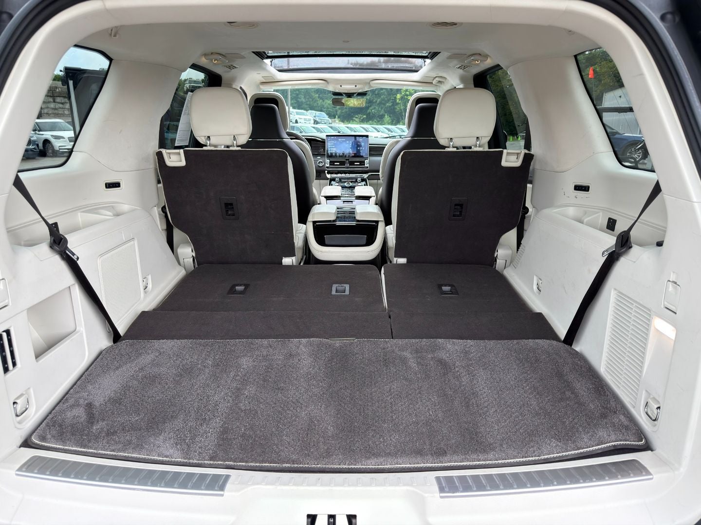 2023 Lincoln Navigator Black Label