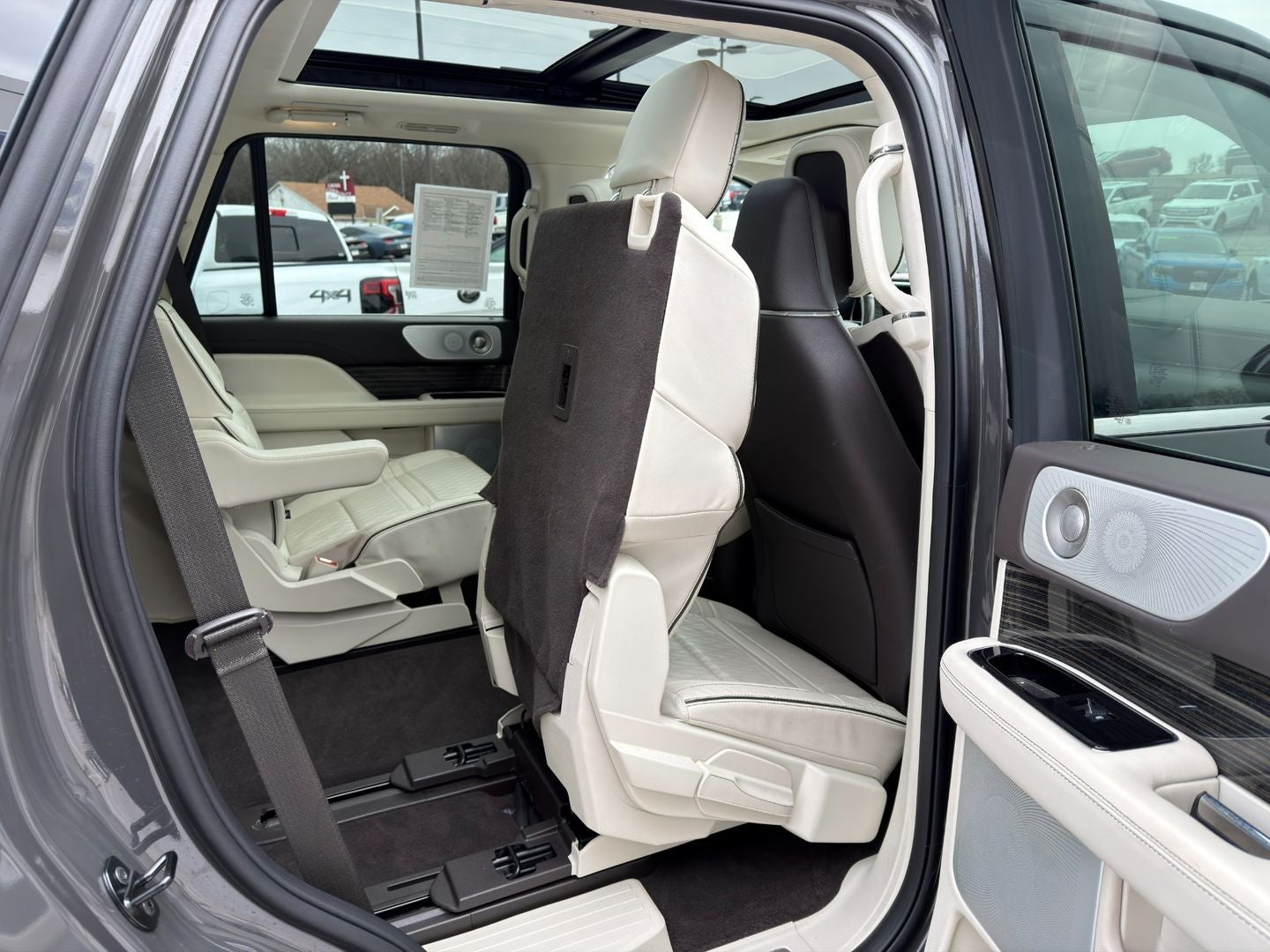 2023 Lincoln Navigator Black Label